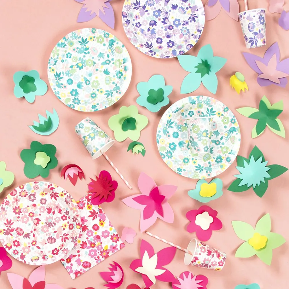 Sale My Little Day 8 Colored Flower Plates