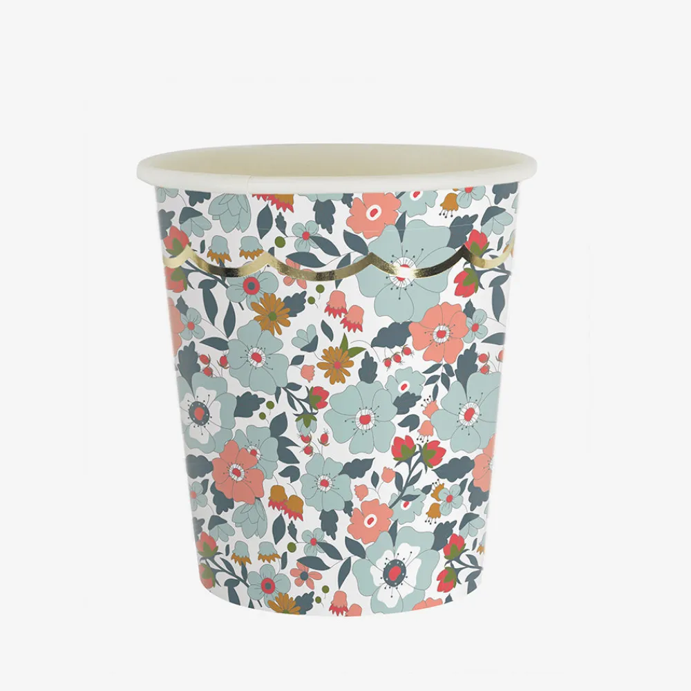 Cheap Party Pro 8 Flower Scalloped Cups