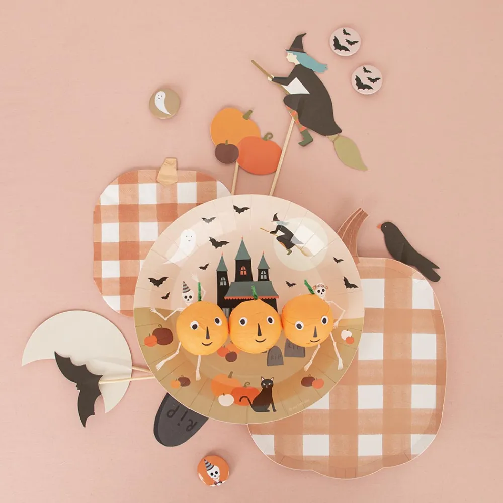 Online My Little Day 8 Halloween Plates