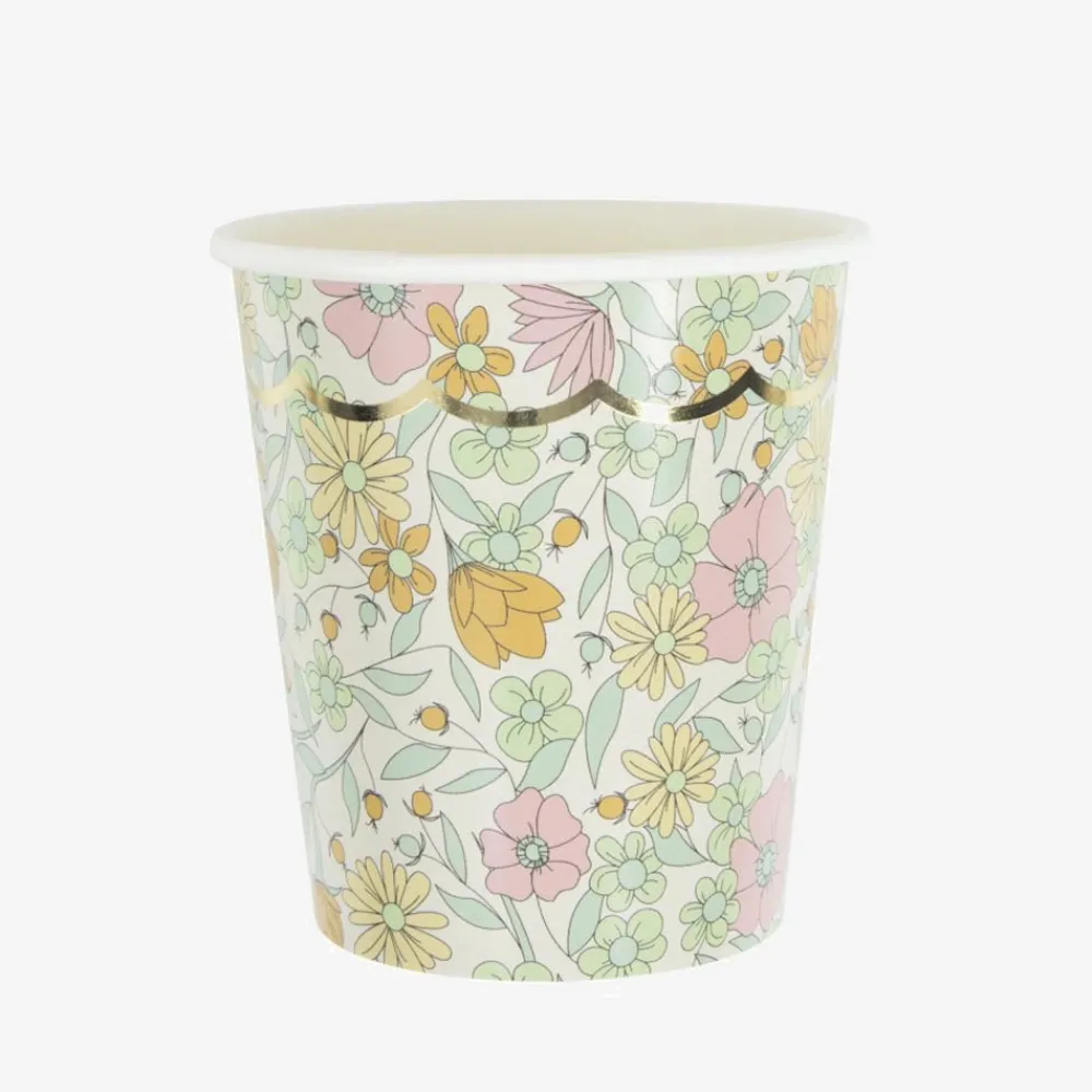 Shop Party Pro 8 Liberty Scalloped Cups