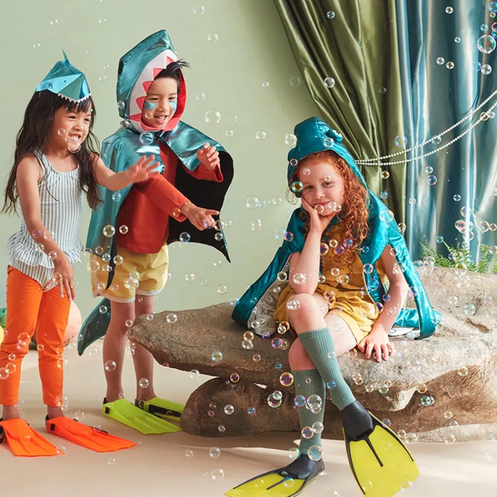 Hot Meri Meri 8 Shark Hats