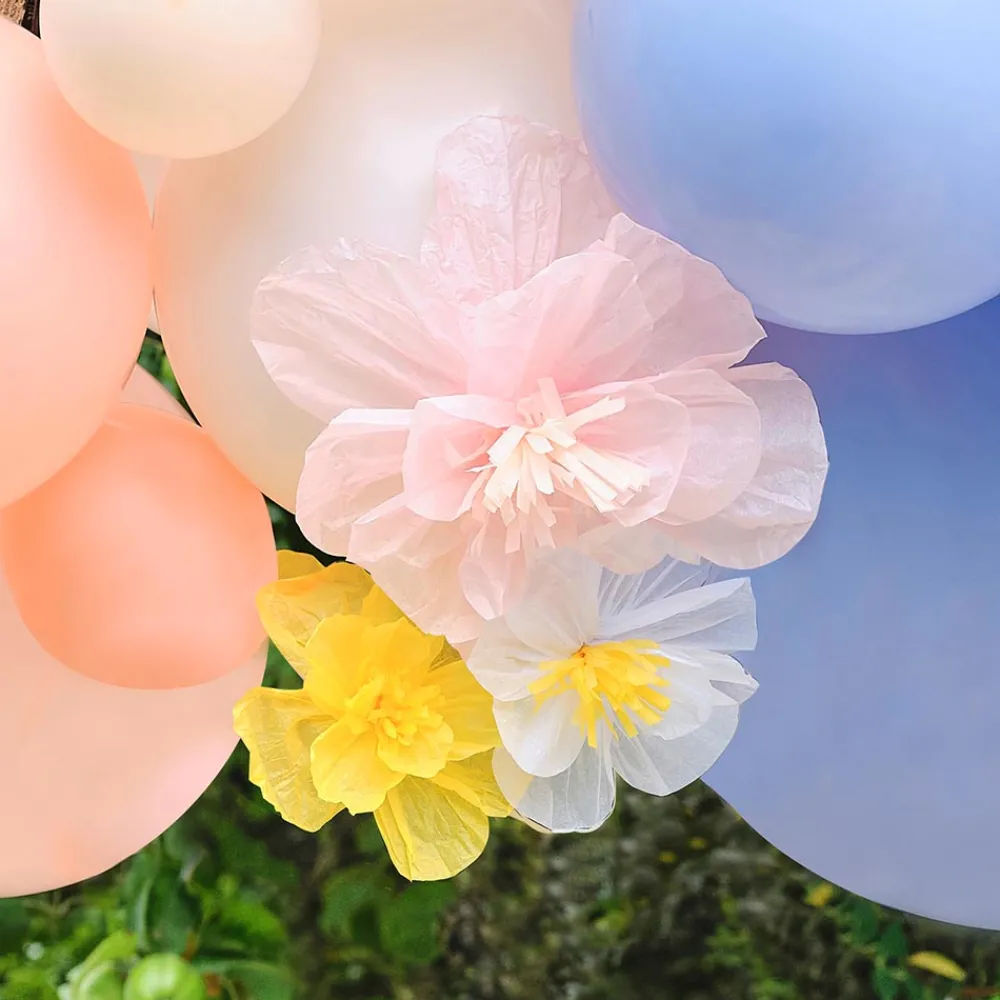 Clearance Ginger Ray 6 Tissue Paper Flowers
