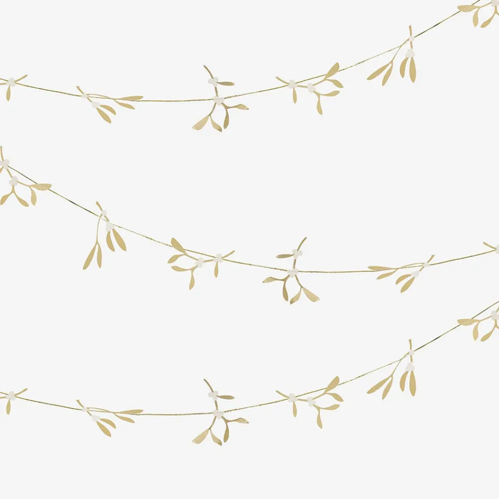 Online Ginger Ray Christmas - Christmas Mistletoe Garland