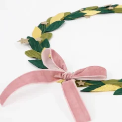 New Meri Meri Christmas Wreath Leaves And Golden Stars