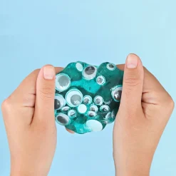 Shop La petite épicerie Googly Eyes Slime Kit