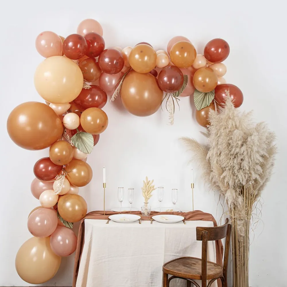 Fashion Arty Fêtes Factory Pampas Balloon Arch