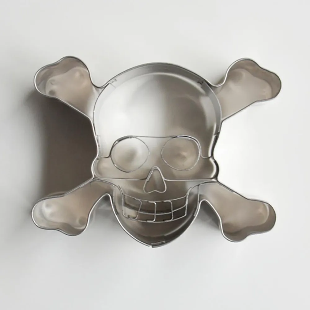 Cheap Stadter Pirate Skull Cookie Cutter