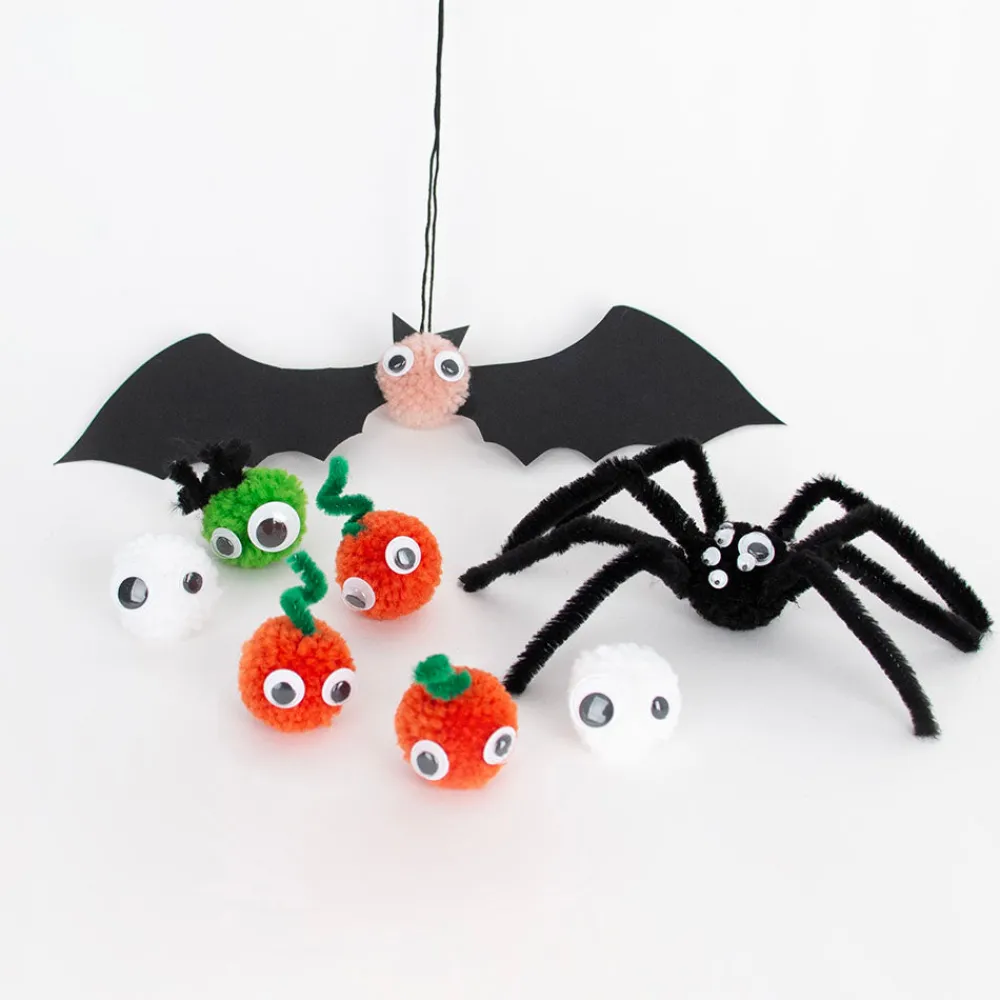 Cheap Graine Créative Roll Of Black Chenille Yarn